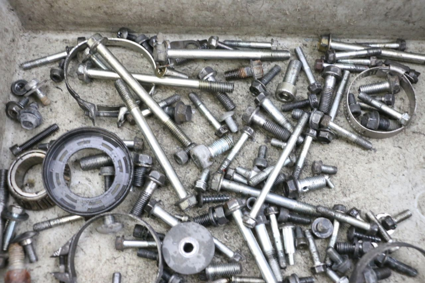 photo de TORNILLOS SUZUKI BURGMAN EXECUTIVE ABS 650 (2006 - 2012) - Zoom estado de uso