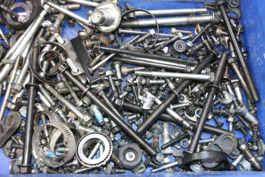 photo de TORNILLOS SUZUKI BURGMAN EXECUTIVE ABS 650 (2006 - 2012) - Detalle de la pieza