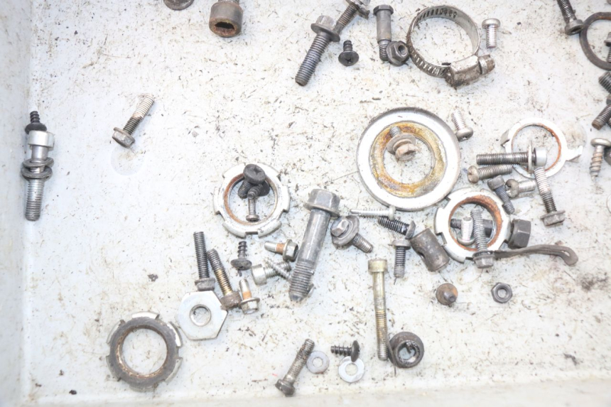 photo de BOLSA DE TORNILLERÍA TORNILLO YAMAHA BW'S 50 (2004 - 2017) - Detalle de la pieza