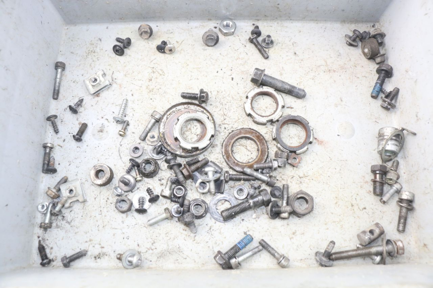 photo de BOLSA DE TORNILLERÍA TORNILLO YAMAHA BW'S 50 (2004 - 2017) - Vista principal