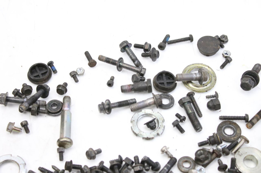 photo de BOLSA DE TORNILLERÍA TORNILLO YAMAHA BW'S BWS 125 (2010 - 2013) - Zoom estado de uso