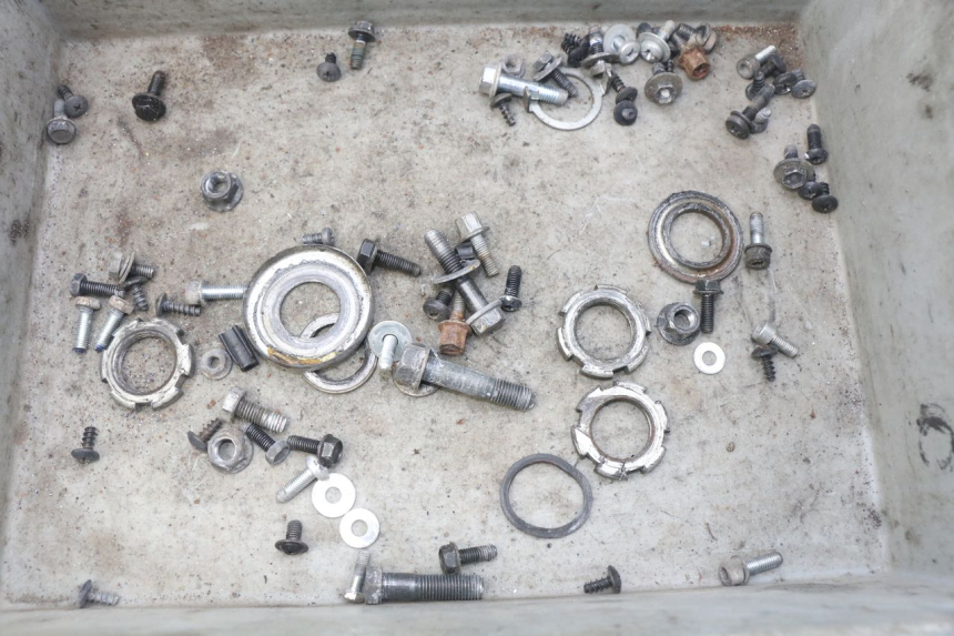 photo de BOLSA DE TORNILLERÍA TORNILLO YAMAHA BW'S EASY 50 (2013 - 2016) - Vista principal