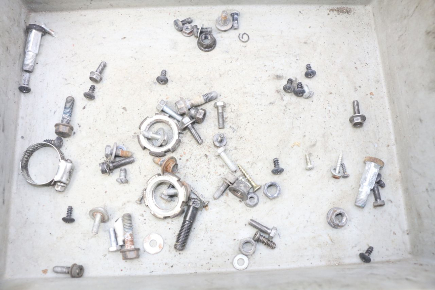 photo de BOLSA DE TORNILLERÍA TORNILLO YAMAHA BW'S NAKED 50 (2008 - 2019) - Vista principal