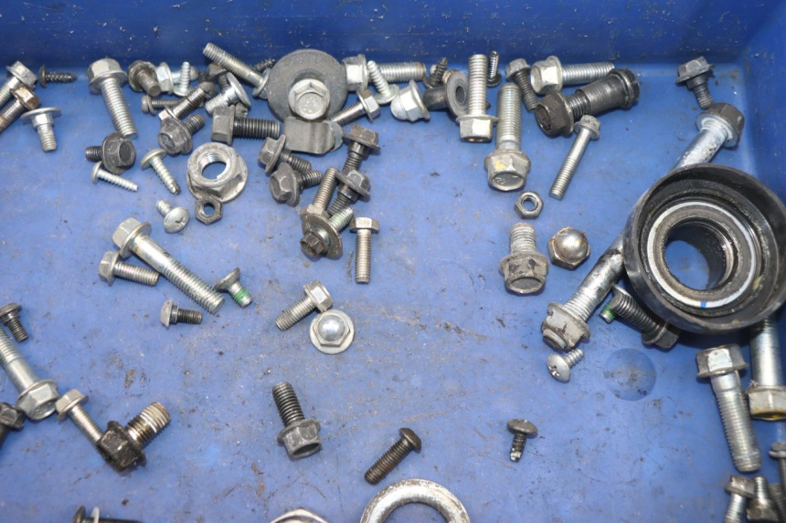 photo de TORNILLOS HONDA CBF 125 (2009 - 2015) - Detalle de la pieza