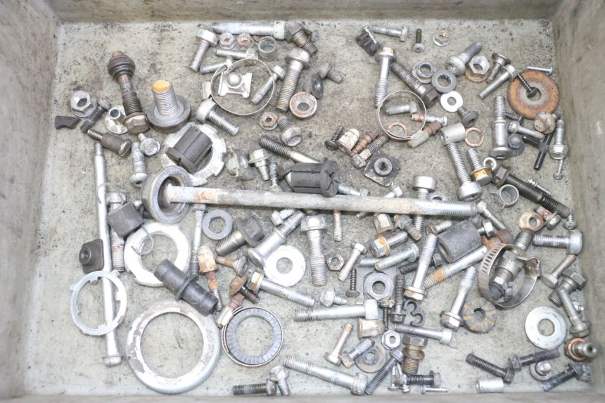 photo de BOLSA DE TORNILLERÍA TORNILLO HONDA CBF 500 (2004 - 2007) - Vista principal