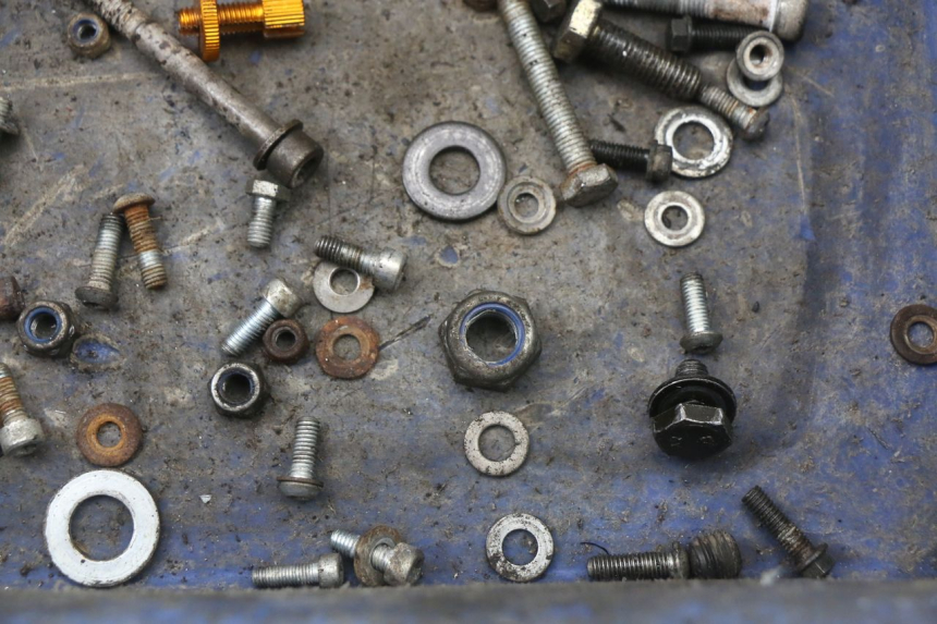 photo de TORNILLOS SHERCO CITY CORP 125 (2003 - 2007) - Zoom estado de uso