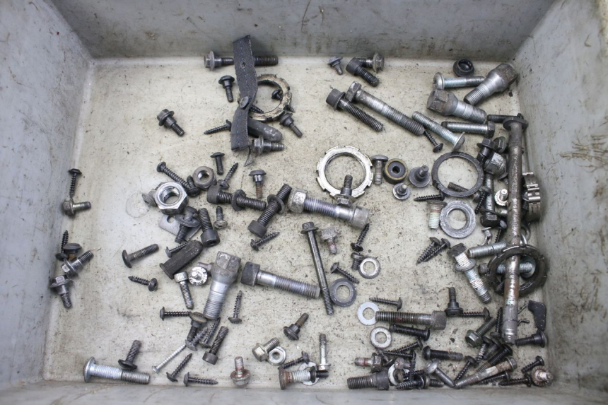 photo de BOLSA DE TORNILLERÍA TORNILLO PEUGEOT CITYSTAR 50 (2013 - 2017) - Detalle de la pieza