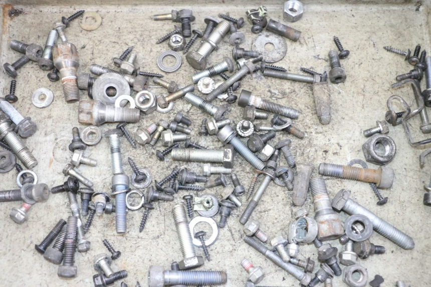 photo de BOLSA DE TORNILLERÍA TORNILLO PEUGEOT CITYSTAR 50 (2013 - 2017) - Detalle de la pieza