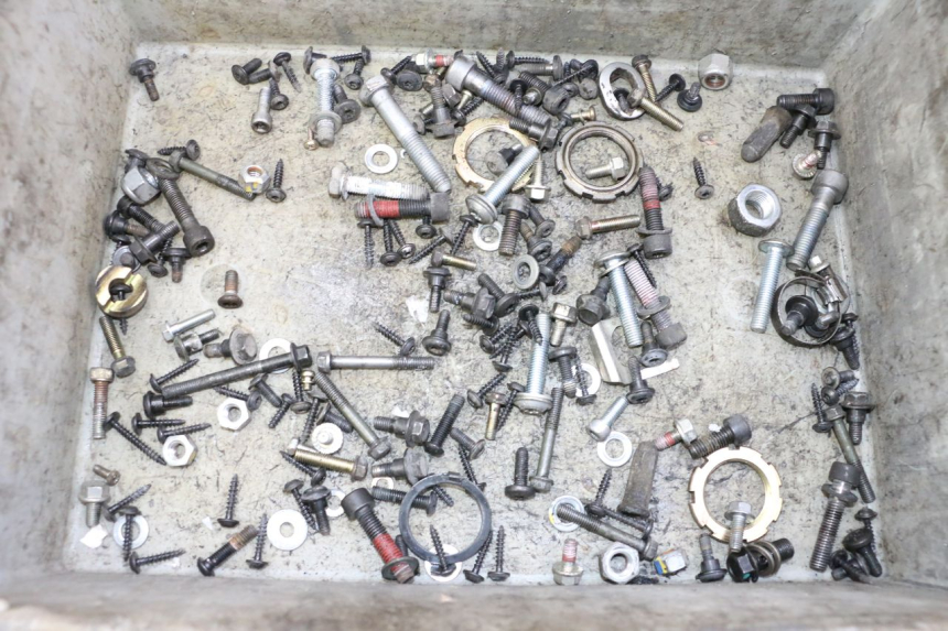 photo de BOLSA DE TORNILLERÍA TORNILLO PEUGEOT CITYSTAR 50 (2013 - 2017) - Vista principal