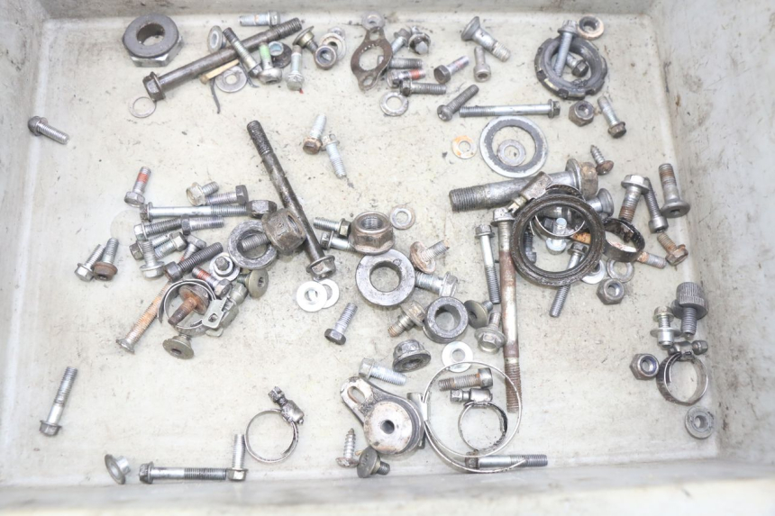 photo de BOLSA DE TORNILLERÍA TORNILLO HONDA CR 80 (2001 - 2003) - Detalle de la pieza