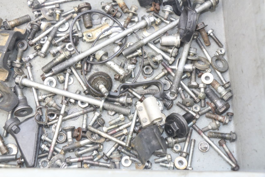 photo de BOLSA DE TORNILLERÍA TORNILLO HONDA CRF 250 (2016 - 2017) - Detalle de la pieza