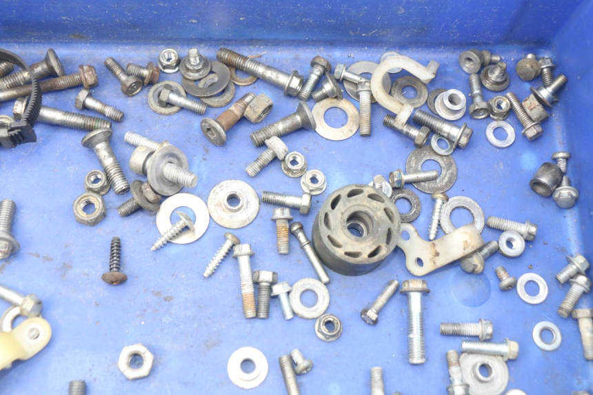 photo de BOLSA DE TORNILLERÍA TORNILLO HONDA CRF 250 (2010 - 2013) - Otra perspectiva