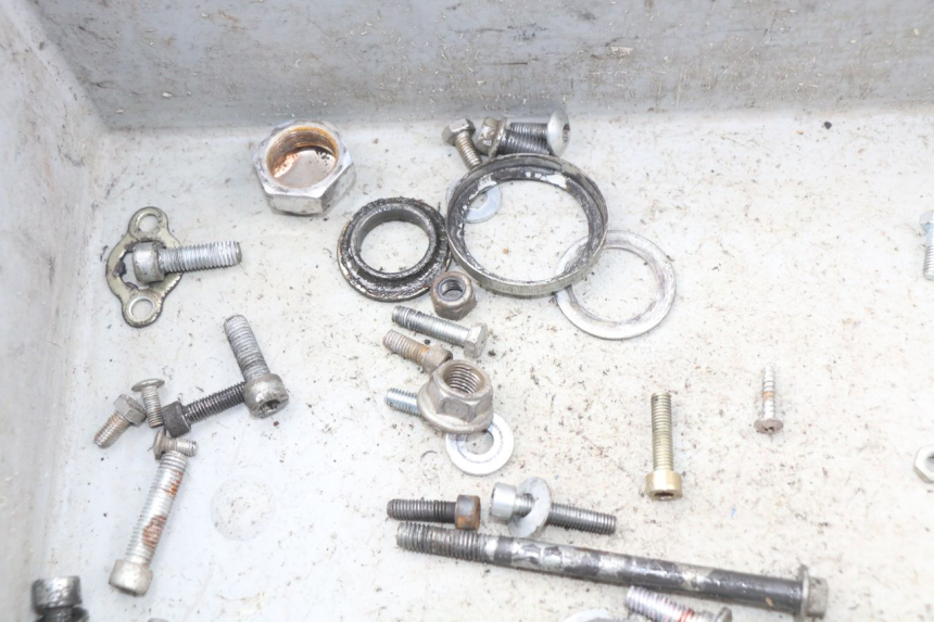 photo de BOLSA DE TORNILLERÍA TORNILLO CCR DIRT BIKE 125 - Zoom estado de uso