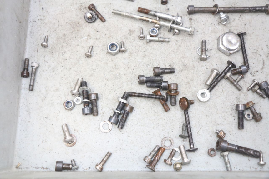 photo de TORNILLOS LONCIN DIRT BIKE 125 - Detalle de la pieza