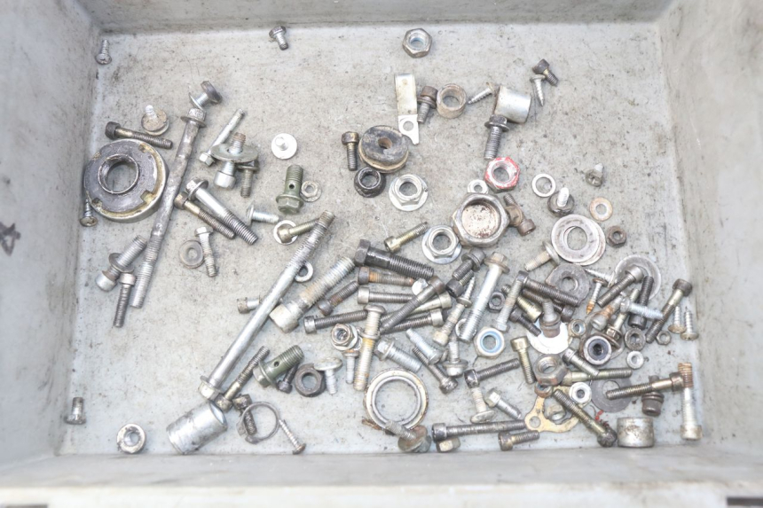 photo de BOLSA DE TORNILLERÍA TORNILLO CCR DIRT BIKE 125 - Vista principal