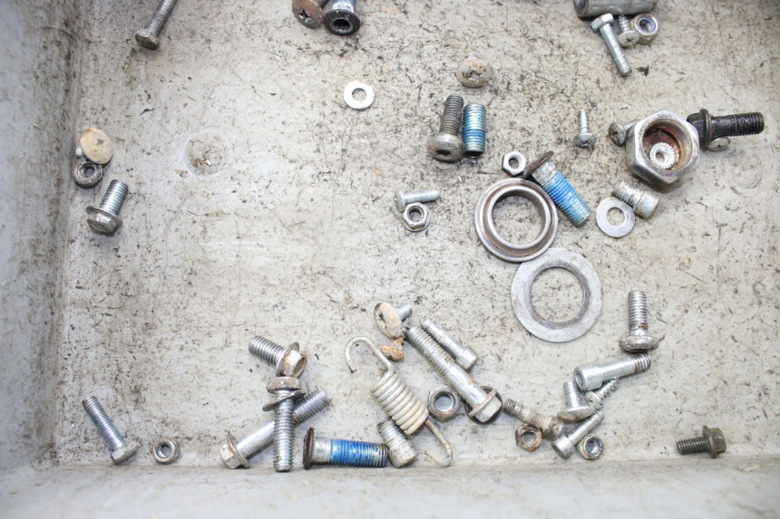 photo de BOLSA DE TORNILLERÍA TORNILLO CCR DIRT BIKE 125 - Detalle de la pieza