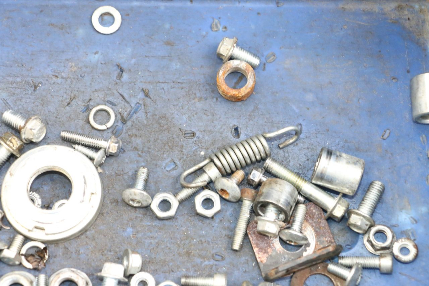 photo de BOLSA DE TORNILLERÍA TORNILLO CCR DIRT BIKE 125 - Zoom estado de uso