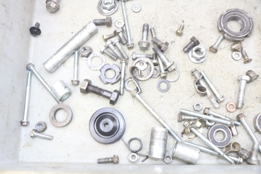 photo de BOLSA DE TORNILLERÍA TORNILLO CCR DIRT BIKE 110 - Zoom estado de uso