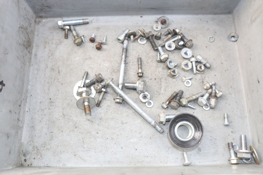 photo de TORNILLOS LIFAN DIRTBIKE 50 - Vista principal