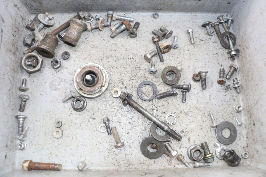 photo de TORNILLOS CRZ DIRTBIKE 140 - Vista principal