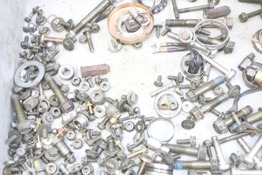 photo de BOLSA DE TORNILLERÍA TORNILLO KYMCO DOWNTOWN ABS 125 (2015 - 2017) - Detalle de la pieza