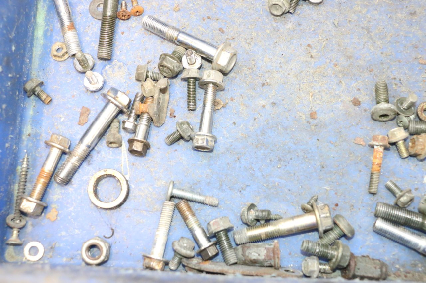 photo de TORNILLOS CF MOTO E-CHARM 125 (2005 - 2008) - Primer plano técnico