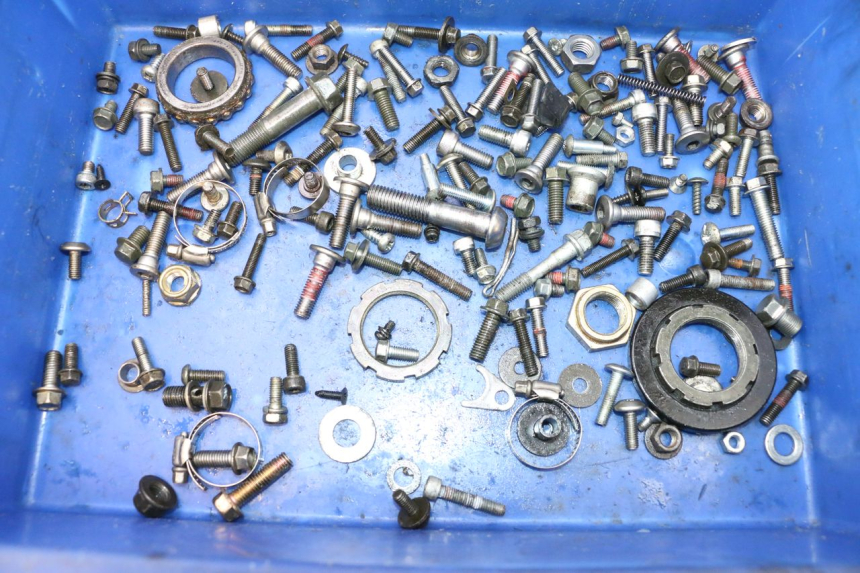photo de TORNILLOS KAWASAKI ER-6 ER6 N 650 (2005 - 2009) - Vista principal