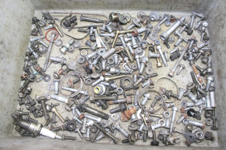 photo de BOLSA DE TORNILLERÍA APRILIA ETX 125 (1998 - 2002) - Vista principal