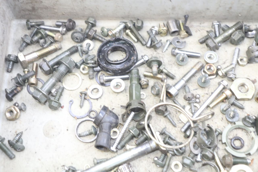 photo de BOLSA DE TORNILLERÍA TORNILLO KEEWAY F-ACT FACT 50 (2006 - 2011) - Detalle de la pieza