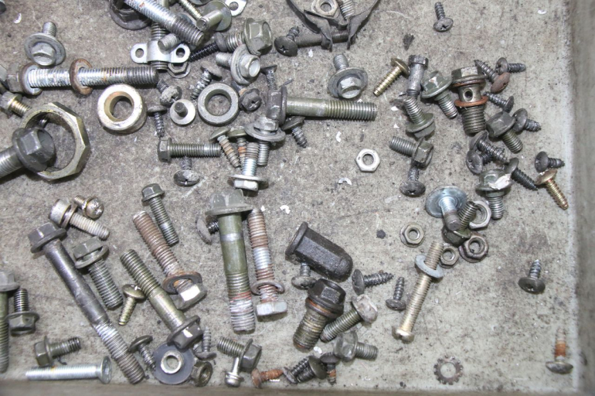 photo de TORNILLOS SYM FIDDLE 2 S 125 (2012 - 2014) - Primer plano técnico