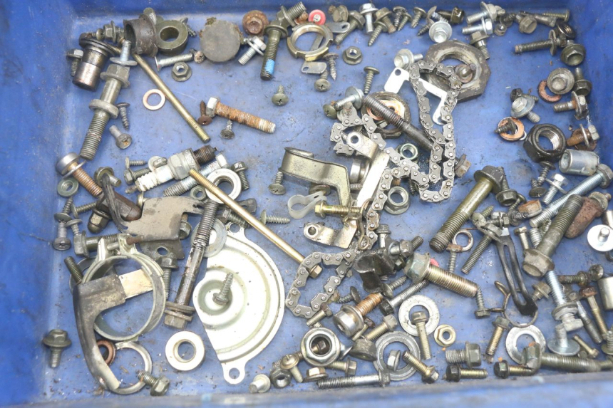 photo de BOLSA DE TORNILLERÍA TORNILLO SYM FIDDLE 3 III 125 (2014 - 2020) - Detalle de la pieza