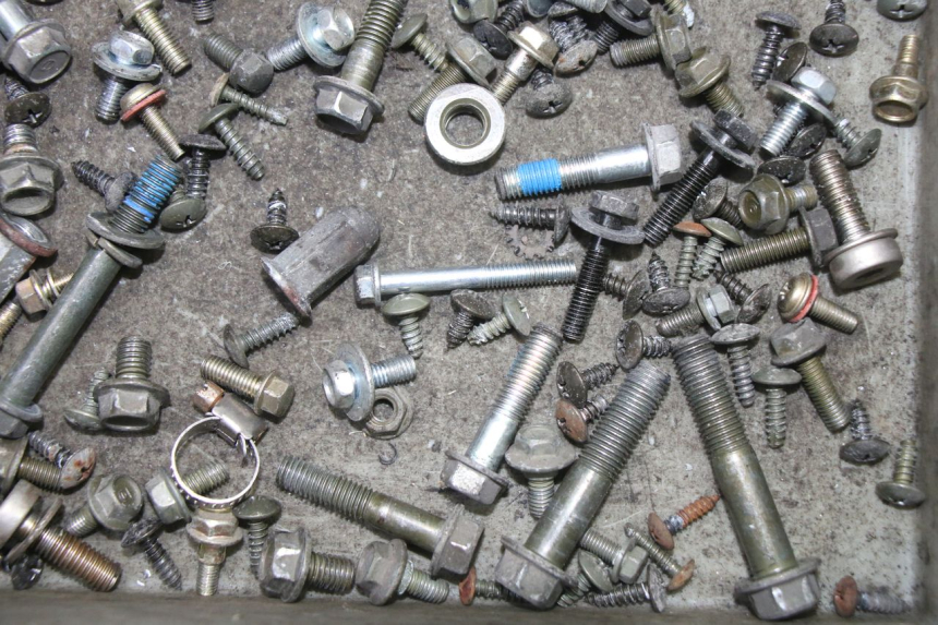 photo de BOLSA DE TORNILLERÍA TORNILLO SYM FIDDLE 3 III 125 (2014 - 2020) - Primer plano técnico