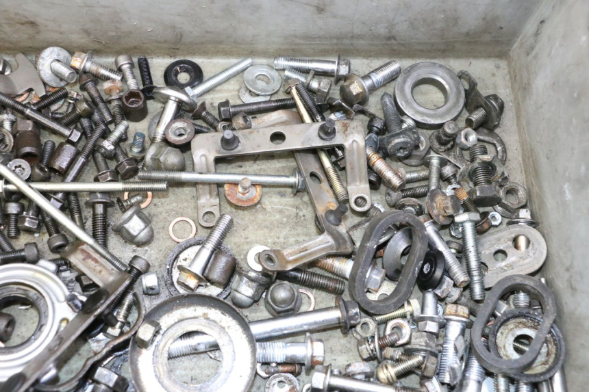 photo de TORNILLOS YAMAHA FJ 36Y 1100 (1984 - 1985) - Vista general del producto