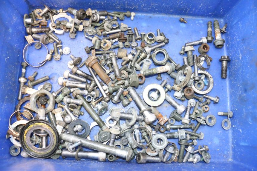 photo de TORNILLOS YAMAHA FJR 1300 (2001 - 2005) - Vista principal