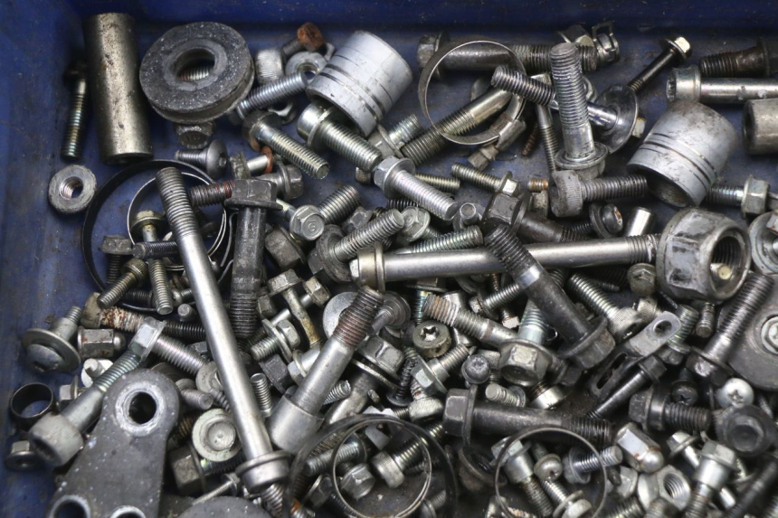 photo de TORNILLOS HONDA FJS SILVER WING SILVERWING 400 (2005 - 2008) - Detalle de la pieza