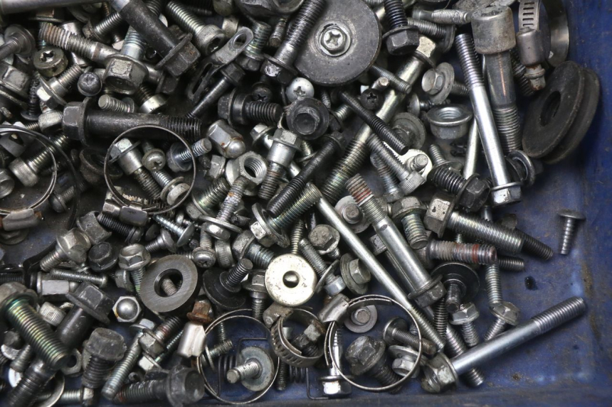 photo de TORNILLOS HONDA FJS SILVER WING SILVERWING 400 (2005 - 2008) - Primer plano técnico