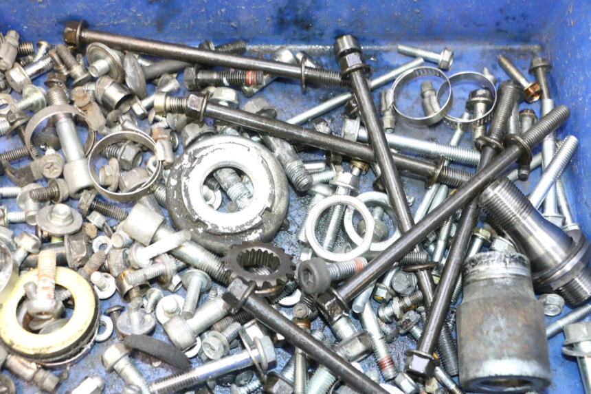 photo de TORNILLOS HONDA FJS SILVER WING SILVERWING 400 (2005 - 2008) - Zoom estado de uso