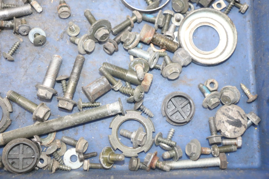 photo de BOLSA DE TORNILLERÍA TORNILLO MBK FLAME X 125 (2004 - 2007) - Primer plano técnico