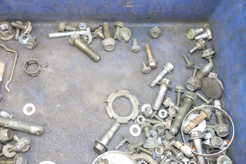 photo de TORNILLOS MBK FLAME X 125 (2007 - 2016) - Otra perspectiva