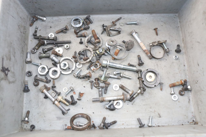 photo de BOLSA DE TORNILLERÍA TORNILLO PIAGGIO FLY 2T 50 (2004 - 2017) - Vista principal