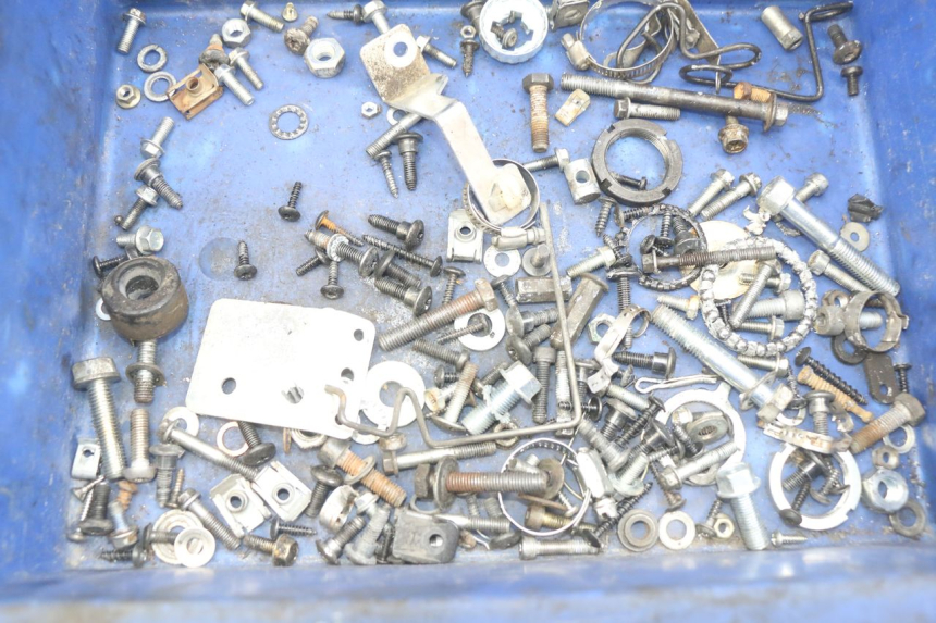 photo de BOLSA DE TORNILLERÍA TORNILLO PIAGGIO FLY 4T 50 (2013 - 2017) - Detalle de la pieza