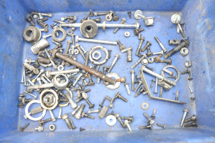 photo de BOLSA DE TORNILLERÍA TORNILLO PIAGGIO FLY 100 (2006 - 2010) - Vista principal