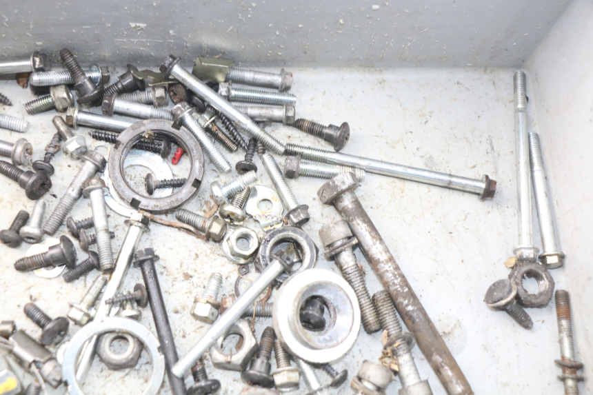 photo de TORNILLOS PIAGGIO FLY IE 125 (2012 - 2017) - Detalle de la pieza