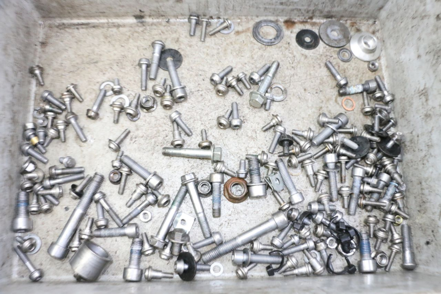 photo de TORNILLOS BMW G310 R 310 (2016 - 2020) - Vista principal