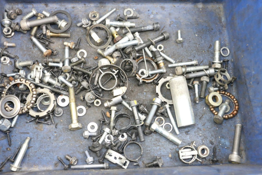 photo de TORNILLOS PEUGEOT GEOPOLIS RS 125 (2007 - 2009) - Detalle de la pieza