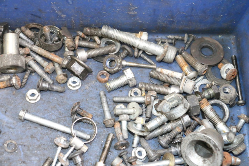 photo de TORNILLOS GILERA NEXUS 300 (2008 - 2013) - Primer plano técnico