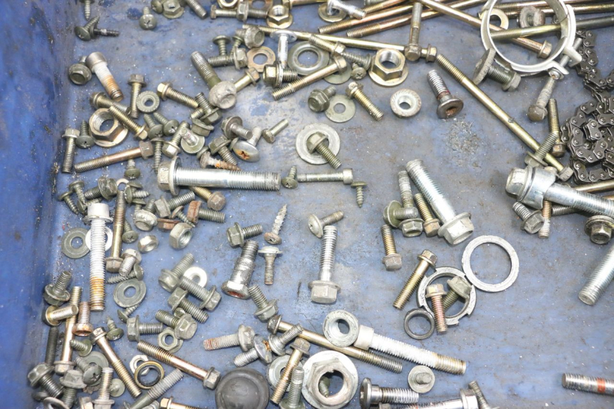 photo de TORNILLOS GOES WIKI 125 (2010 - 2015) - Detalle de la pieza