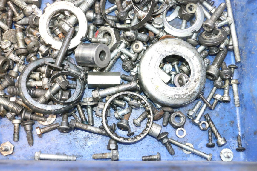 photo de BOLSA DE TORNILLERÍA TORNILLO GILERA GP 800 (2007 - 2013) - Zoom estado de uso