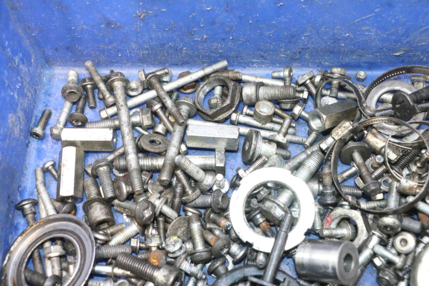 photo de BOLSA DE TORNILLERÍA TORNILLO GILERA GP 800 (2007 - 2013) - Primer plano técnico