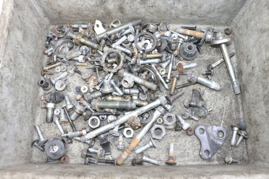 photo de TORNILLOS KAWASAKI GPX R WARBIRD 600 (1988 - 1993) - Vista principal